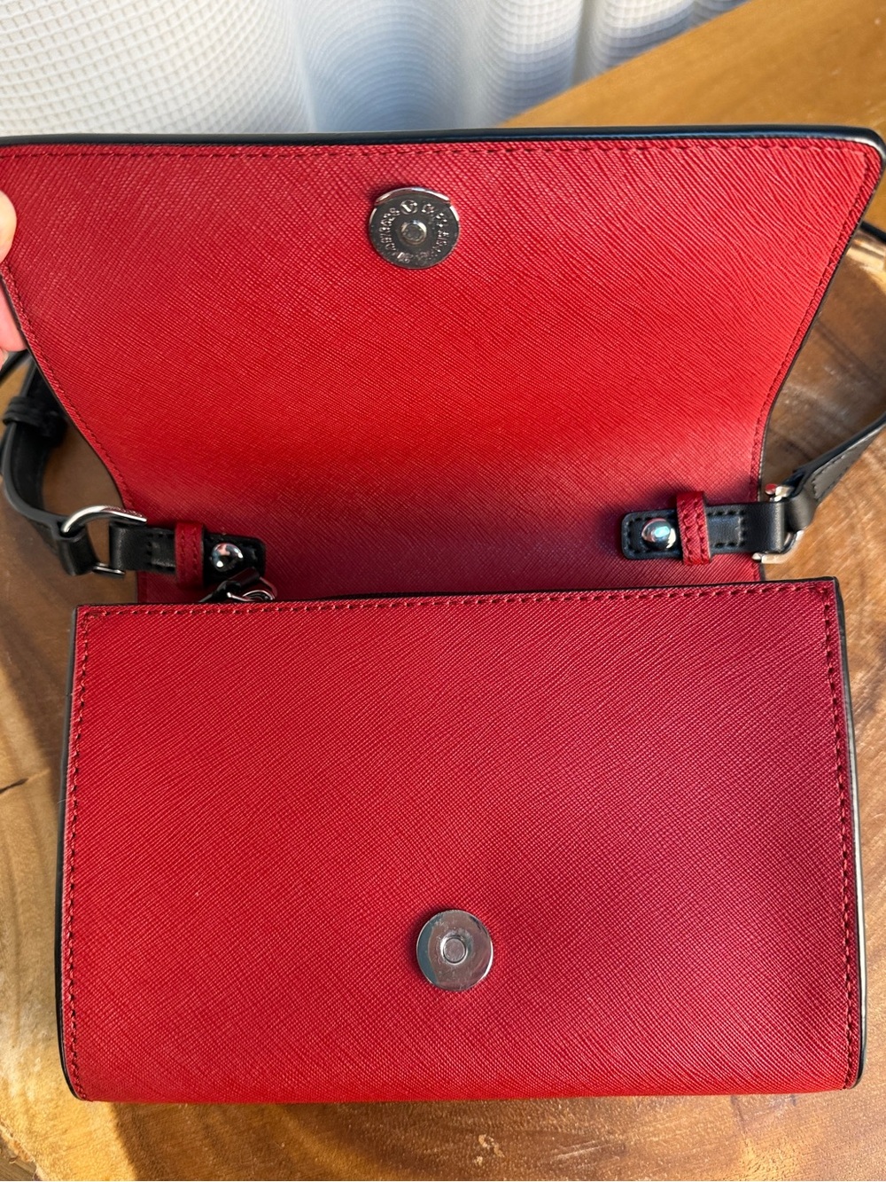 Calvin Klein Red Colorblock Faux Saffiano Leather Crossbody Bag EUC - Picture 6 of 13